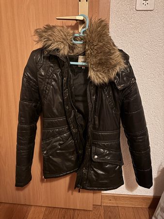 Doudoune veste d'hiver noire Zebra, taille S