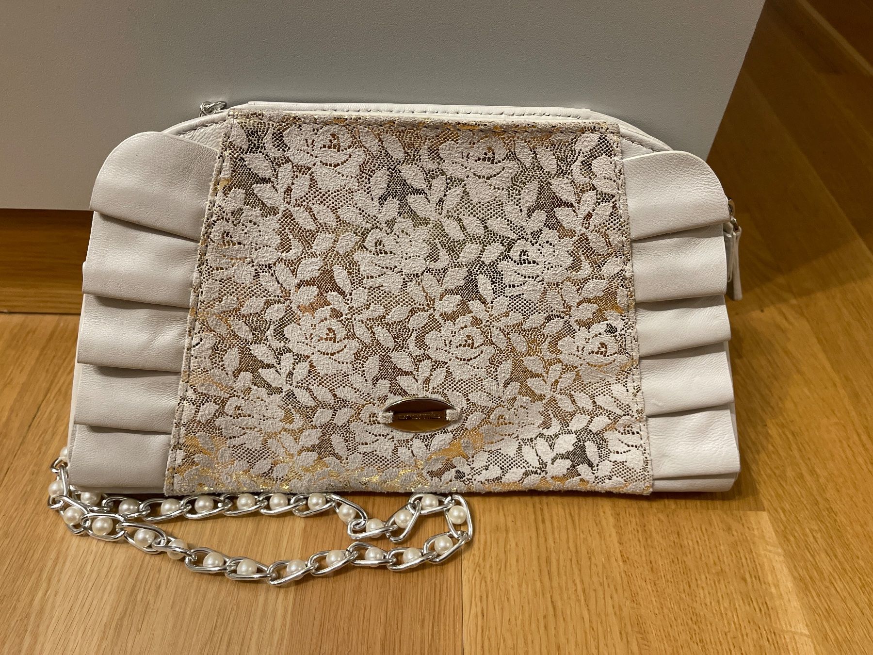 Taschen für Damen: Tasche – Neu (gemäss Beschreibung) aus Birmensdorf ZH von irina61