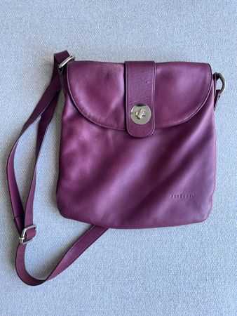 Frederic Leather Crossbody Bag - Deep Berry - Autumn Styl