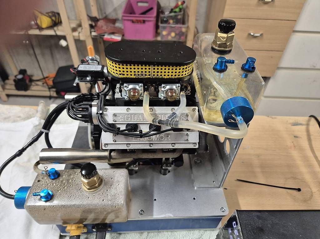Motori: Modell V8 Motor – Usato da Kirchleerau venduto da 1950kiwi 2