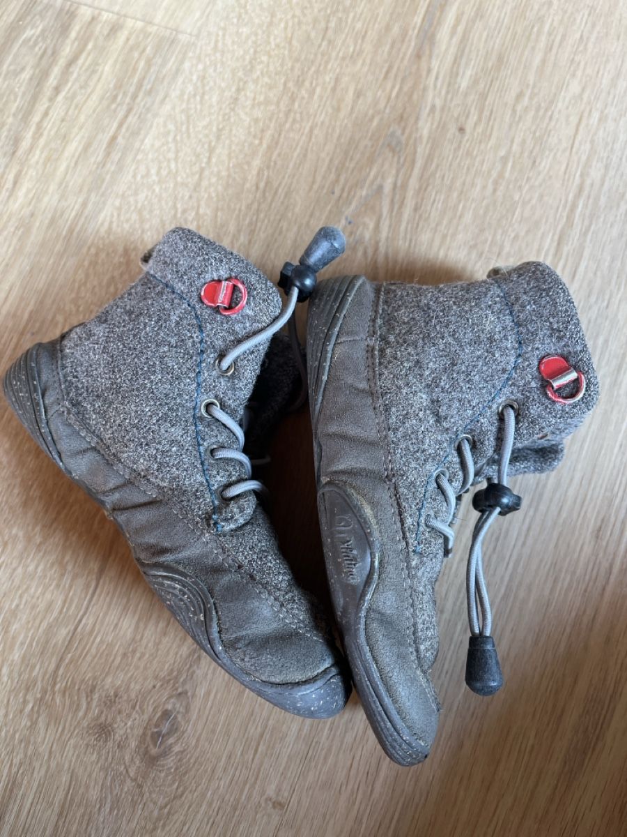 Wildling Scarpe per ragazzi: Wildling Wolle Lupa Gr. 24 – Usato da Zürich venduto da nisone 3