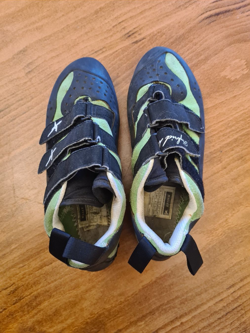 Murs & prises d'escalade: Kletterschuhe – D'occasion à Luzern par Waldifee