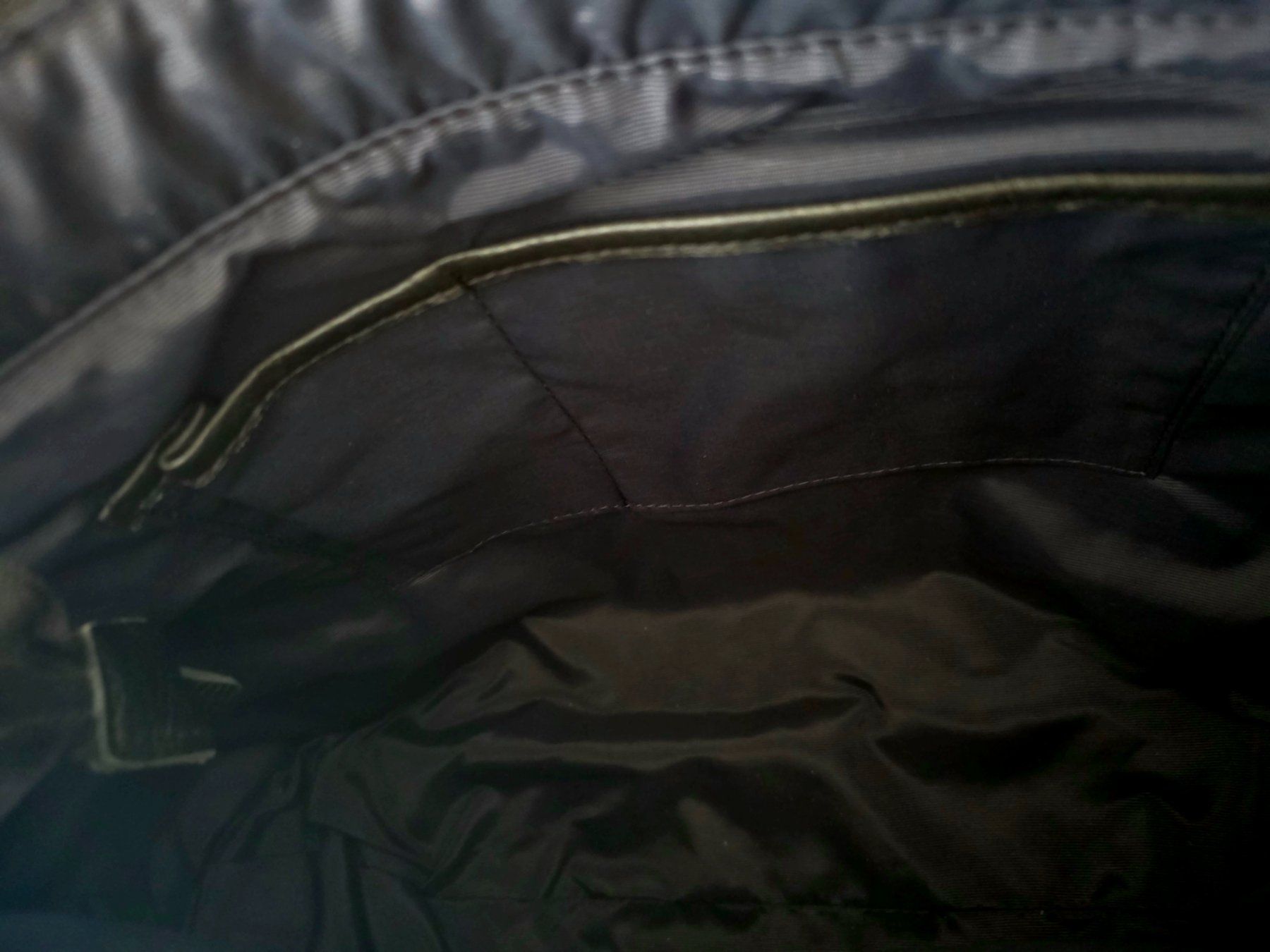 Borse da donna: Schwarze Echteleder-Handtasche - Neu – Nuovo e nell'imballaggio originale da Uetikon am See venduto da Kakao2 7