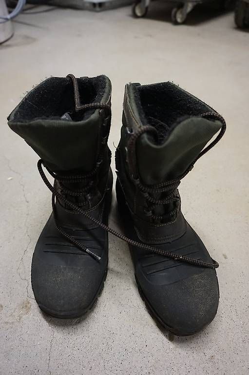 Scarpe da donna: Stiefel gefüttert Gr.37 – Usato da Meinisberg venduto da Faithles1
