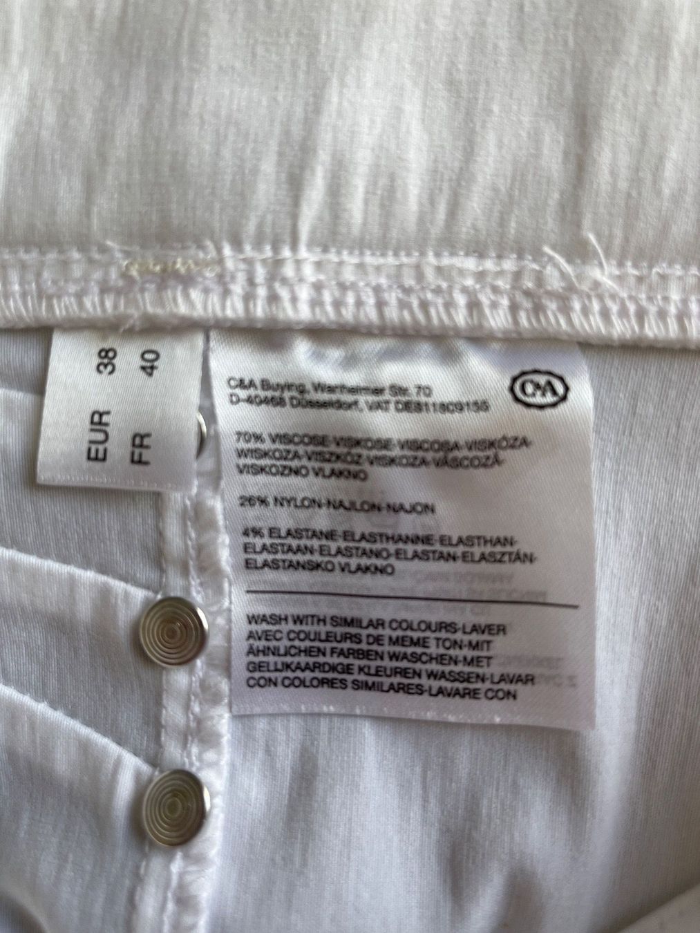 Hosen: Pantalon 3/4 blanc – Neu (gemäss Beschreibung) aus St-Sulpice VD von Twin5 1