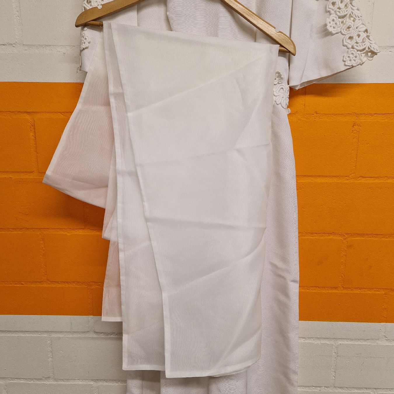 Vestiti: Weisses Hochzeitskleid mit Spitze - Grösse 36/S – Usato da Bern venduto da latrouvaillebern 6