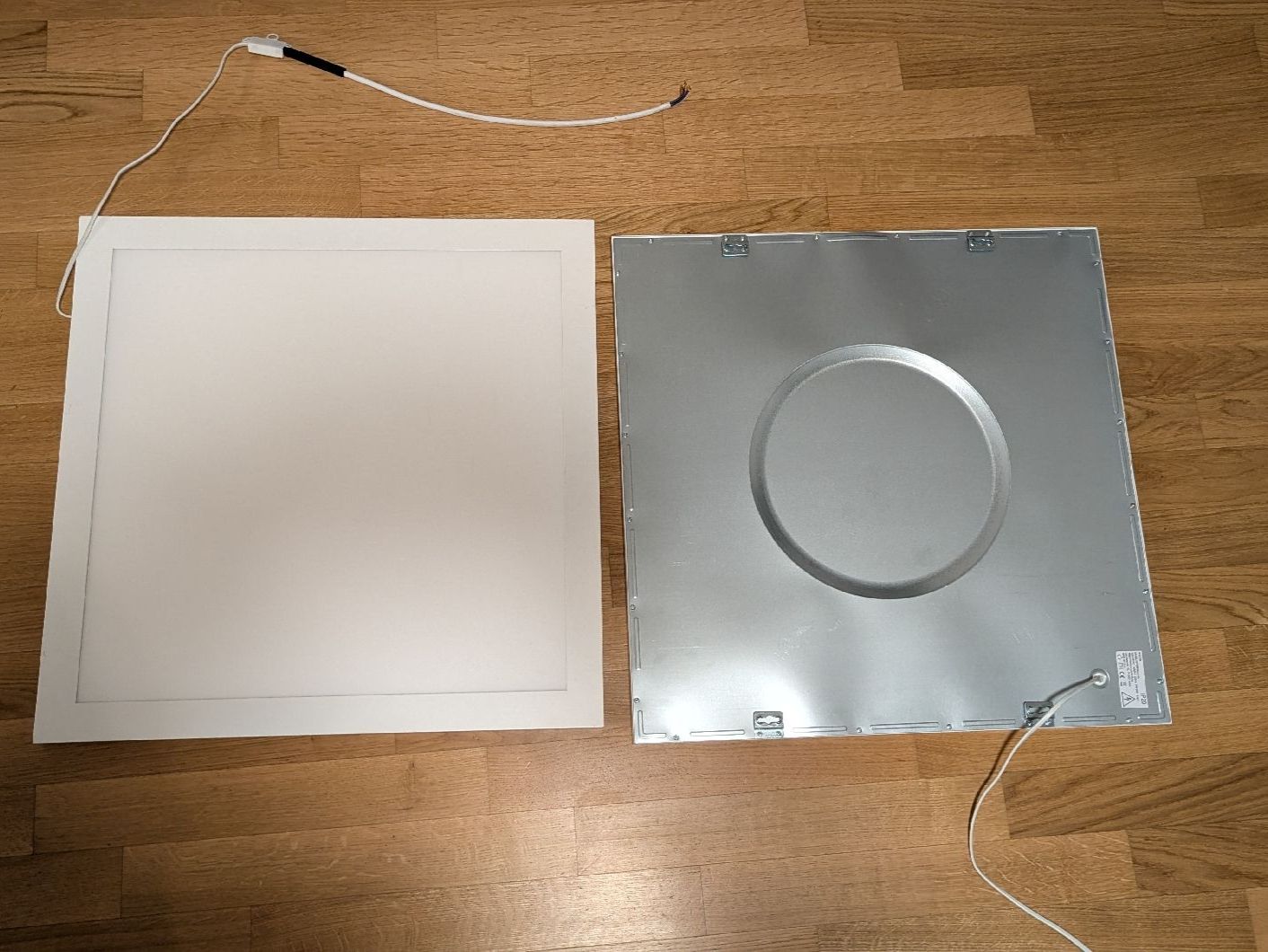 Lampadari & plafoniere: 2x LED Panel 60x60 cm Model GPP06636 Daylight Temp. 36 W – Usato da Bülach venduto da enr_g5rx 1
