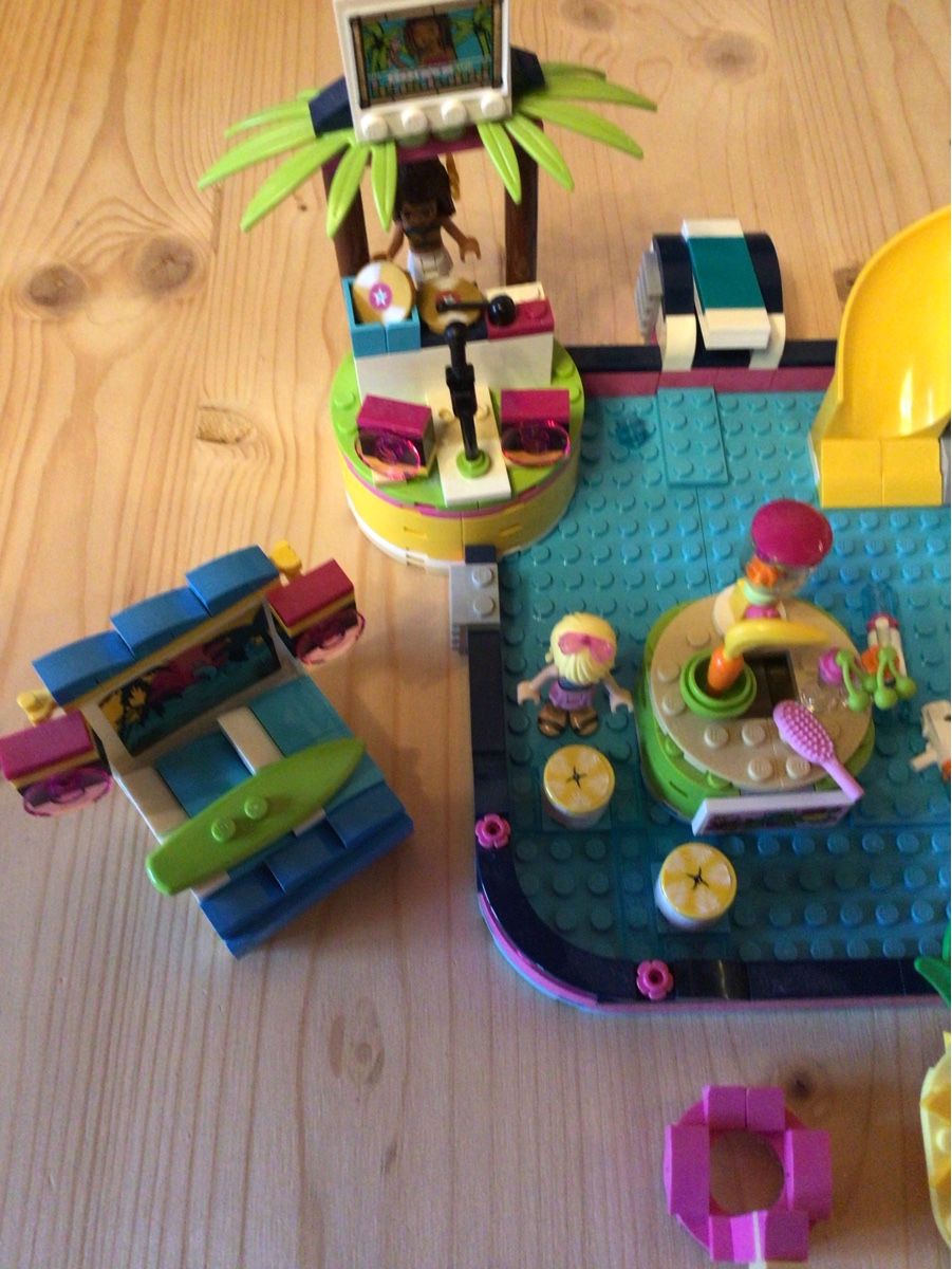 Lego Giocattoli: Lego Friends Andreas Pool-Party 41374 – Usato da Oftringen venduto da anbara 3