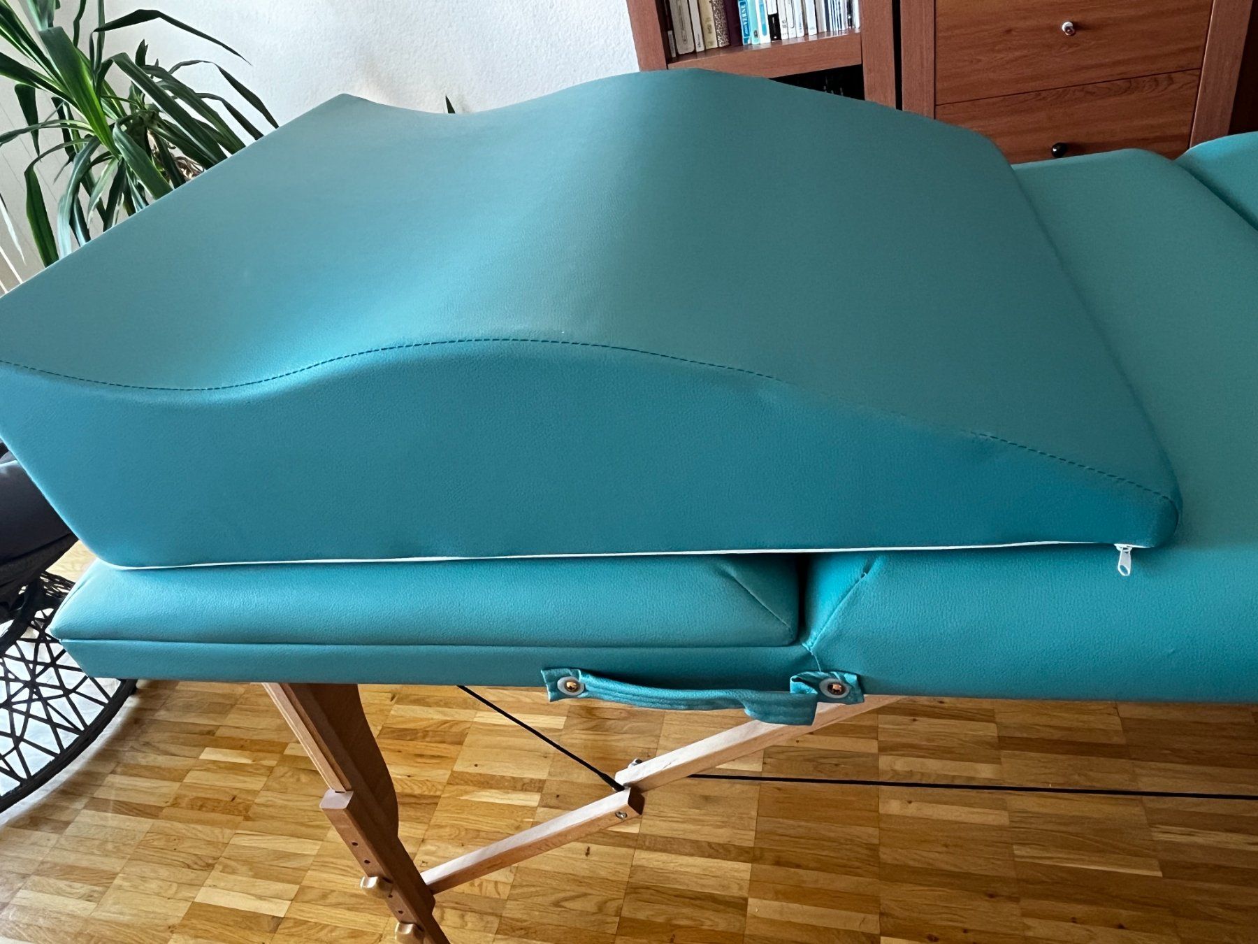 Kosmetik-& Massageliegen: Table de massage professionnelle - pliable - 3 plans – Gebraucht aus Givisiez von ChrisB1694 4