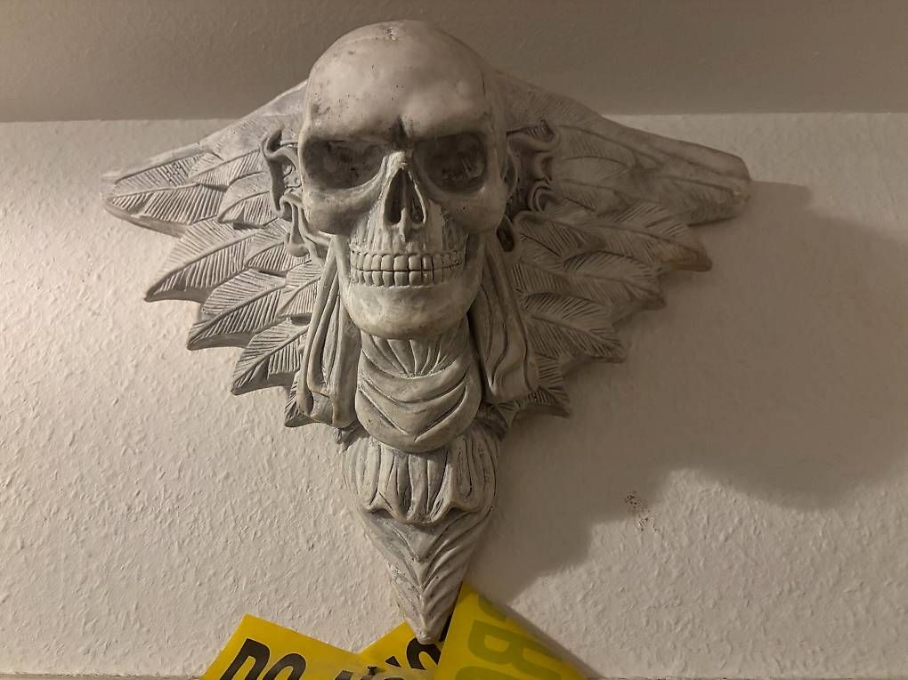 Sculture & Statue: Indianer Skull Wandskulptur – Usato da Zürich venduto da samg00dy