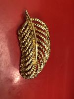 Golden Brosche (Blatt) 5.5x2.5 cm