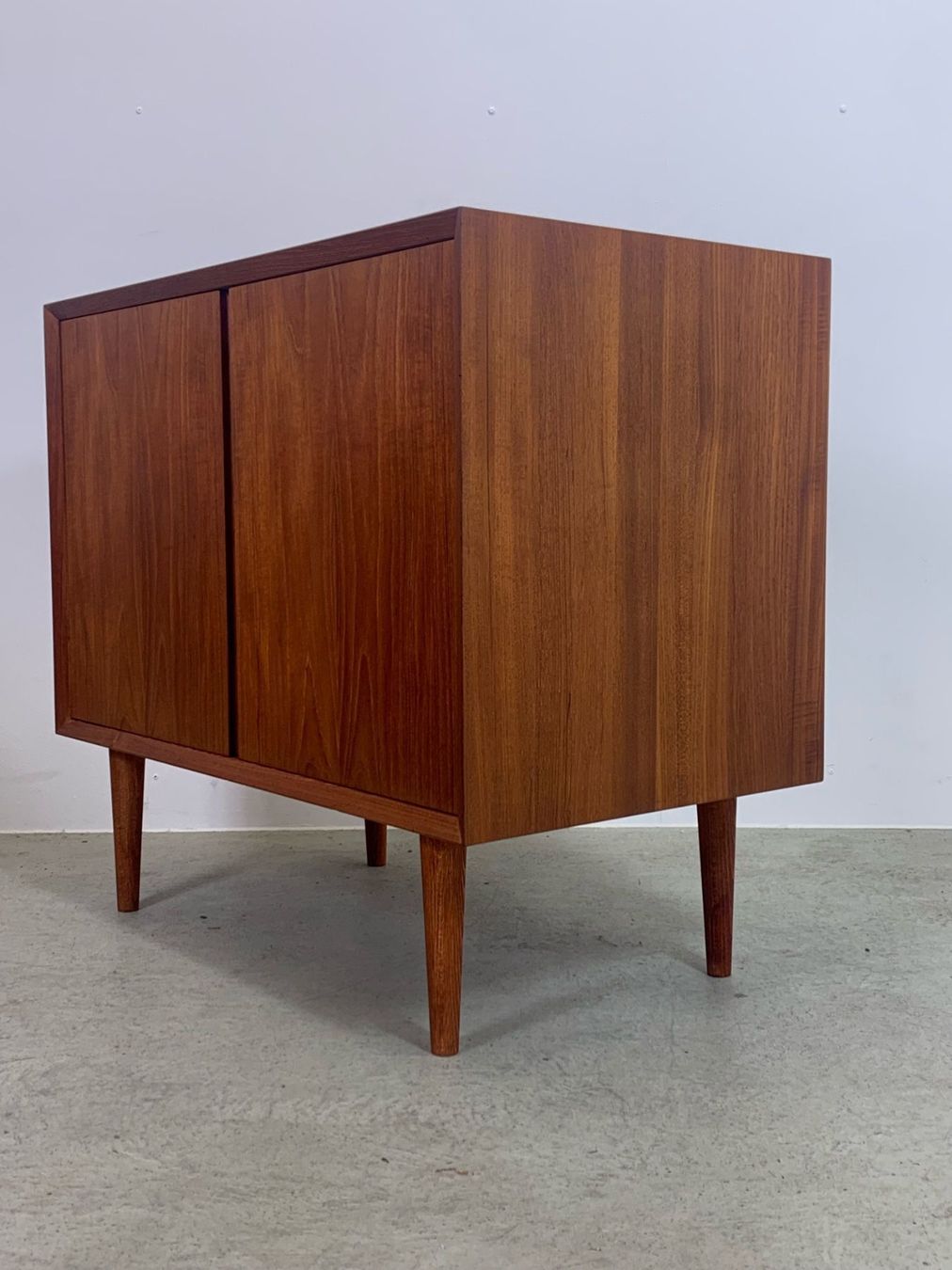 Commodes: Cadovius Teak Sideboard Kommode Denmark 1960s – D'occasion à Basel par MidMod20C 3