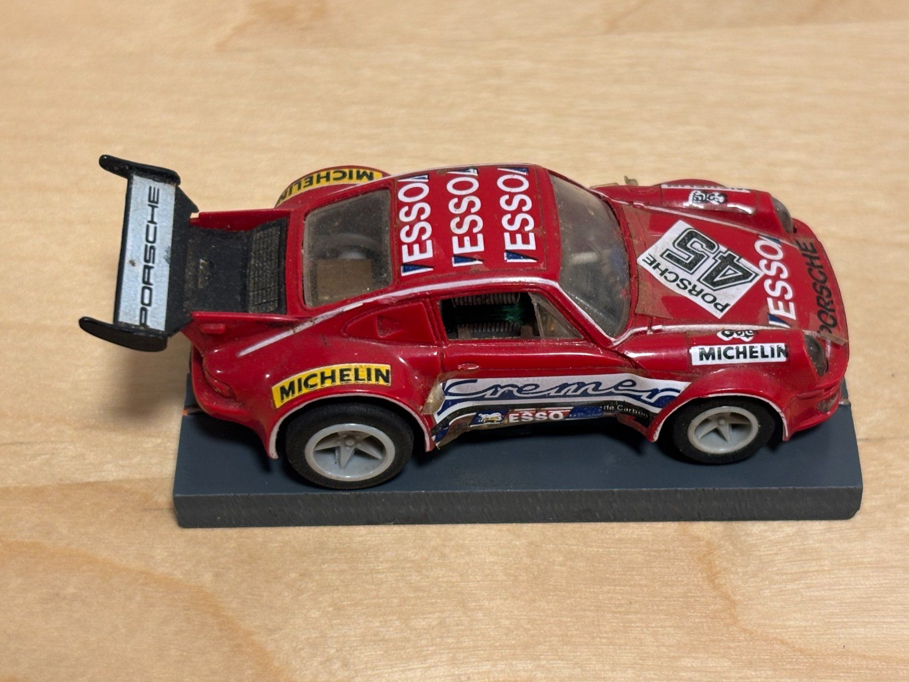 Matchbox Circuits: Matchbox Powertrack Porsche Turbo rot "Esso" – D'occasion à Bülach par h0slotch 5