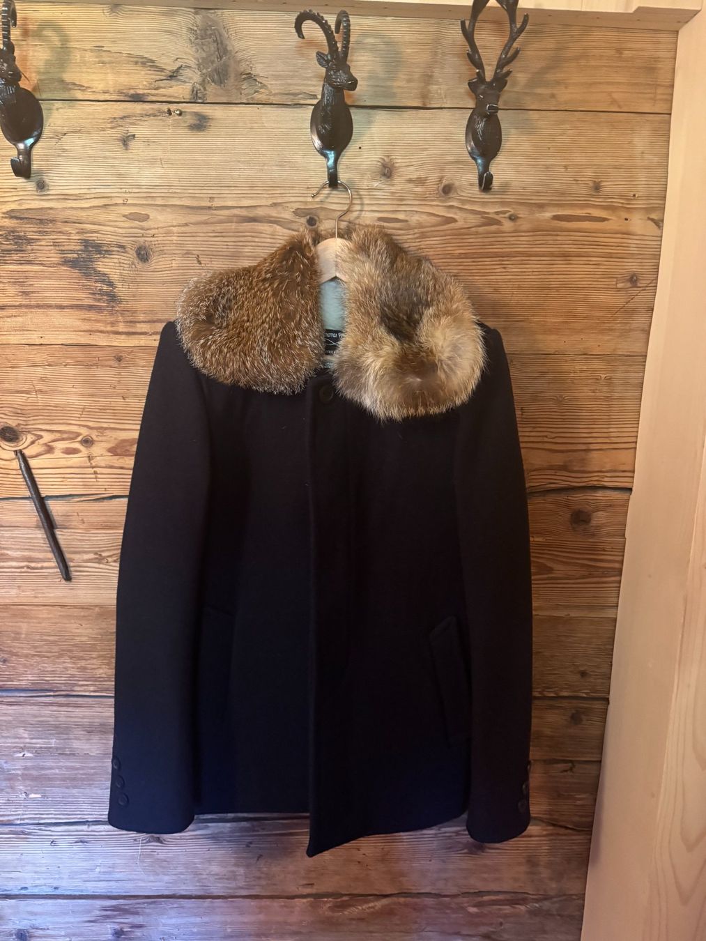 Giacche: Elegant Jacket FOX Fur (Blue Night) – Usato da Grund b. Gstaad venduto da ReLuxe
