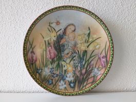 Frühlingserwachen von Sulamith Wülfing assiette murale 1987