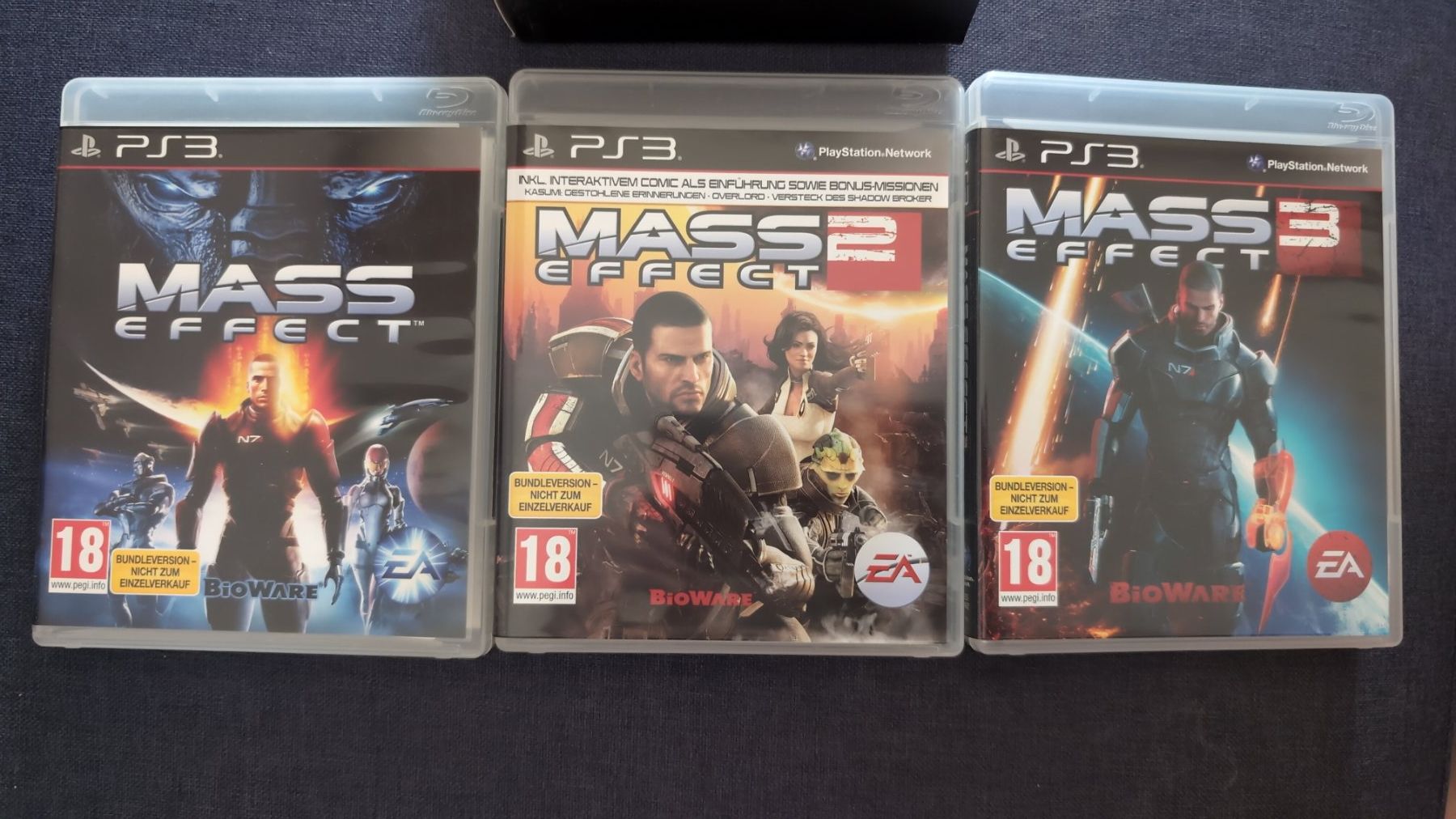 Jeux: Mass Effect Trilogy (1+2+3) PS3 – D'occasion à Zürich par man_8hdl 2