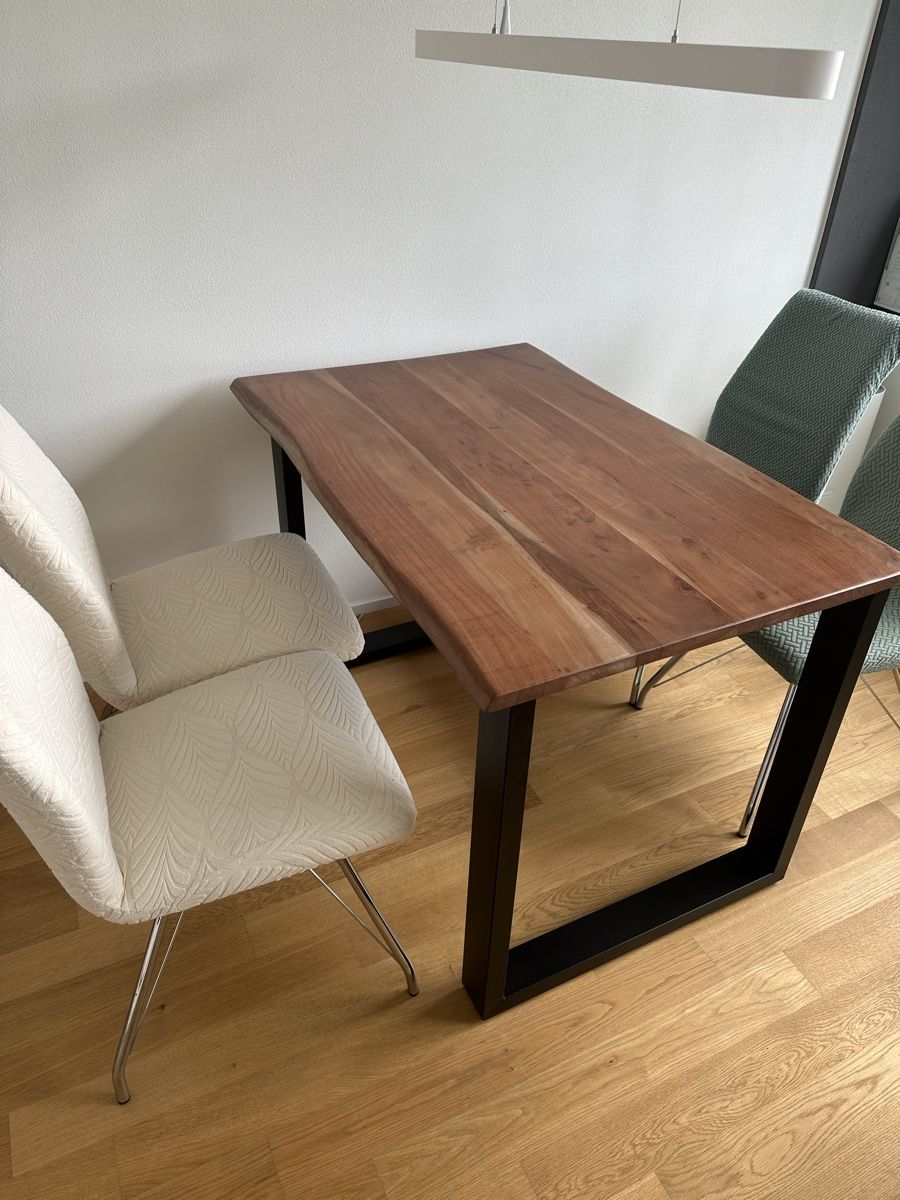 Tables: Akazienholz Esstisch – Neuf (Voir description) à Baden par Mr.Schmed