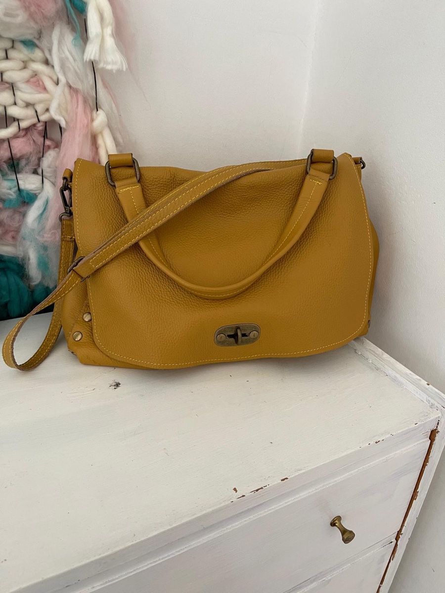 Taschen für Damen: Sac à main jaune moutarde – Gebraucht aus Sion von edelweissse 1
