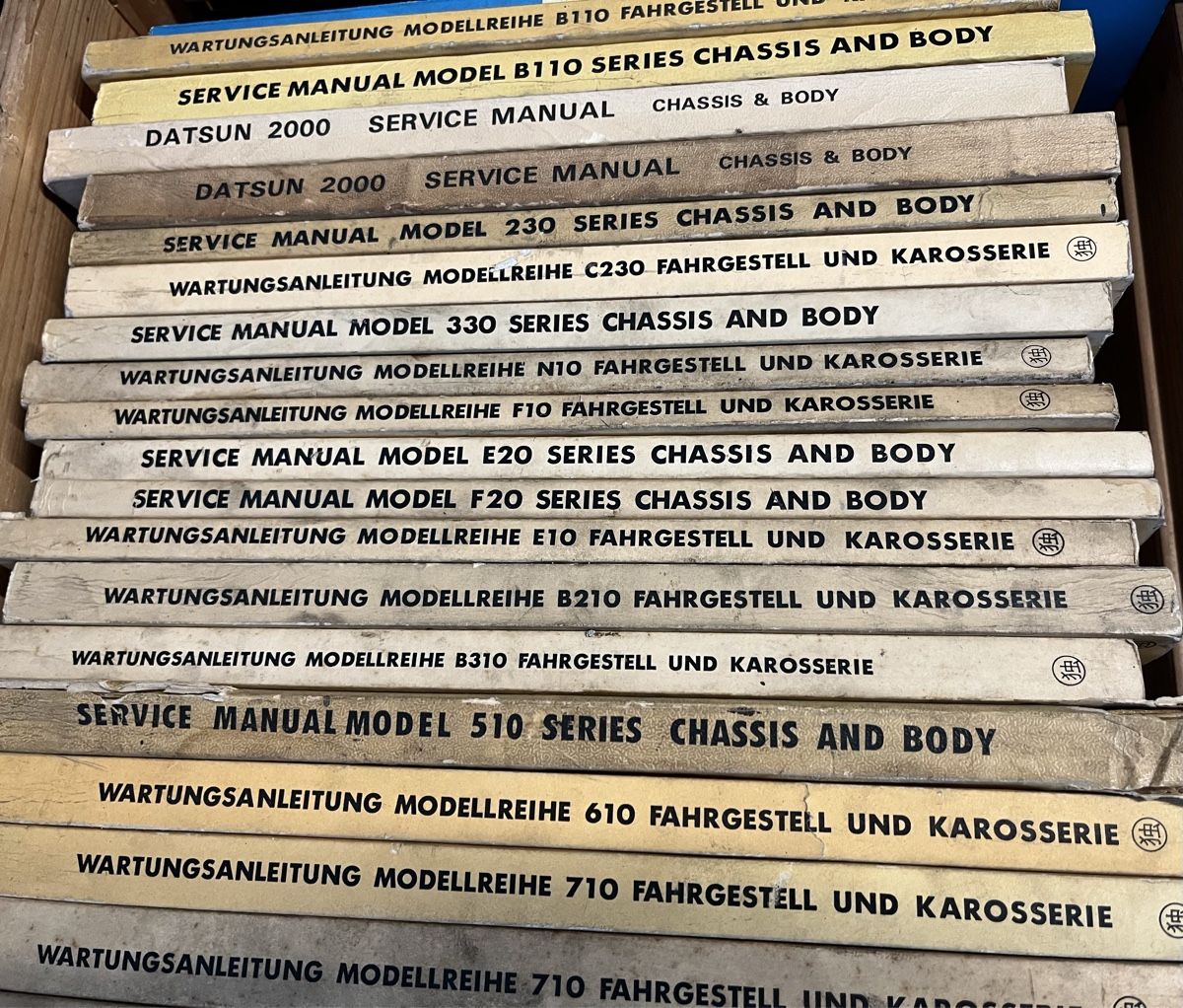 Bücher: Nissan Datsun Werkstatthandbuch – Gebraucht aus vordemwald von Digger82 3