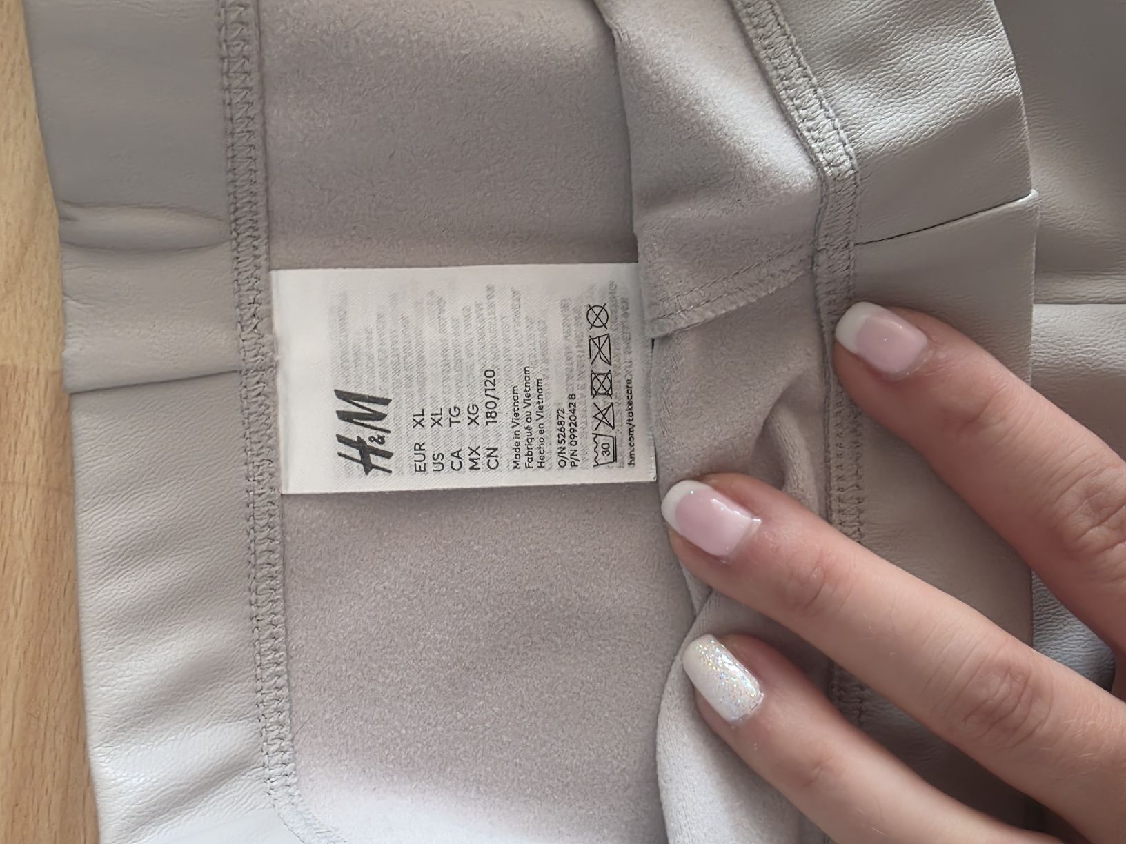 Leggings: Leggings glänzend – Neuf (Voir description) à Mattwil par Mrs_sonyx 1