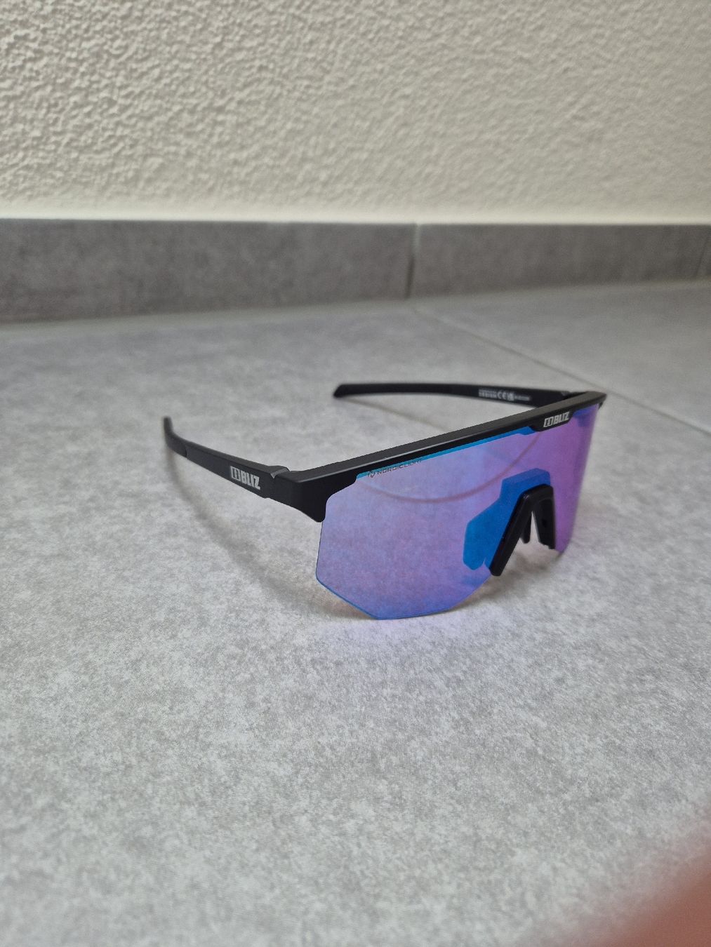 Occhiali & Lenti: Bliz Hero Small Nano Optics Nordic Light – Nuovo (secondo la descrizione) da Wangen ZH venduto da Matty2000