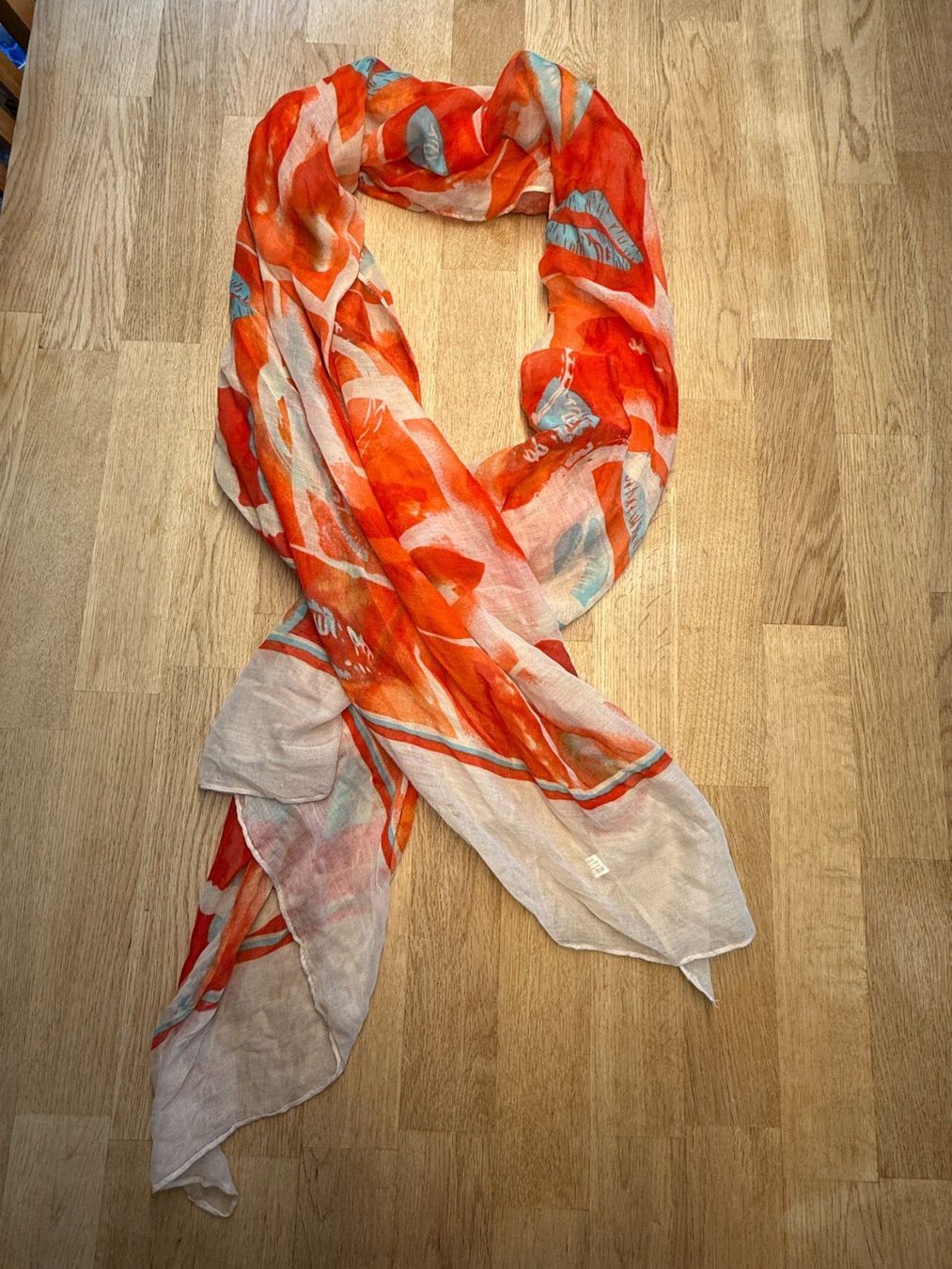 Foulard & Sciarpe: Spende MSF - Schal - 100% Viskose – Usato da Fällanden venduto da La_Natie