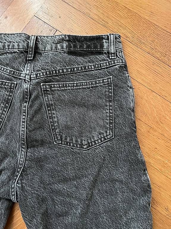 Jeans: Jeans gris, taille 36 – Usato da Lausanne venduto da sugarplumfairy 3