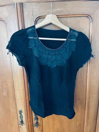 Ab CHF1!! T-Shirt schwarz, 1000%  Seide, Gr. S,  Herzmuster