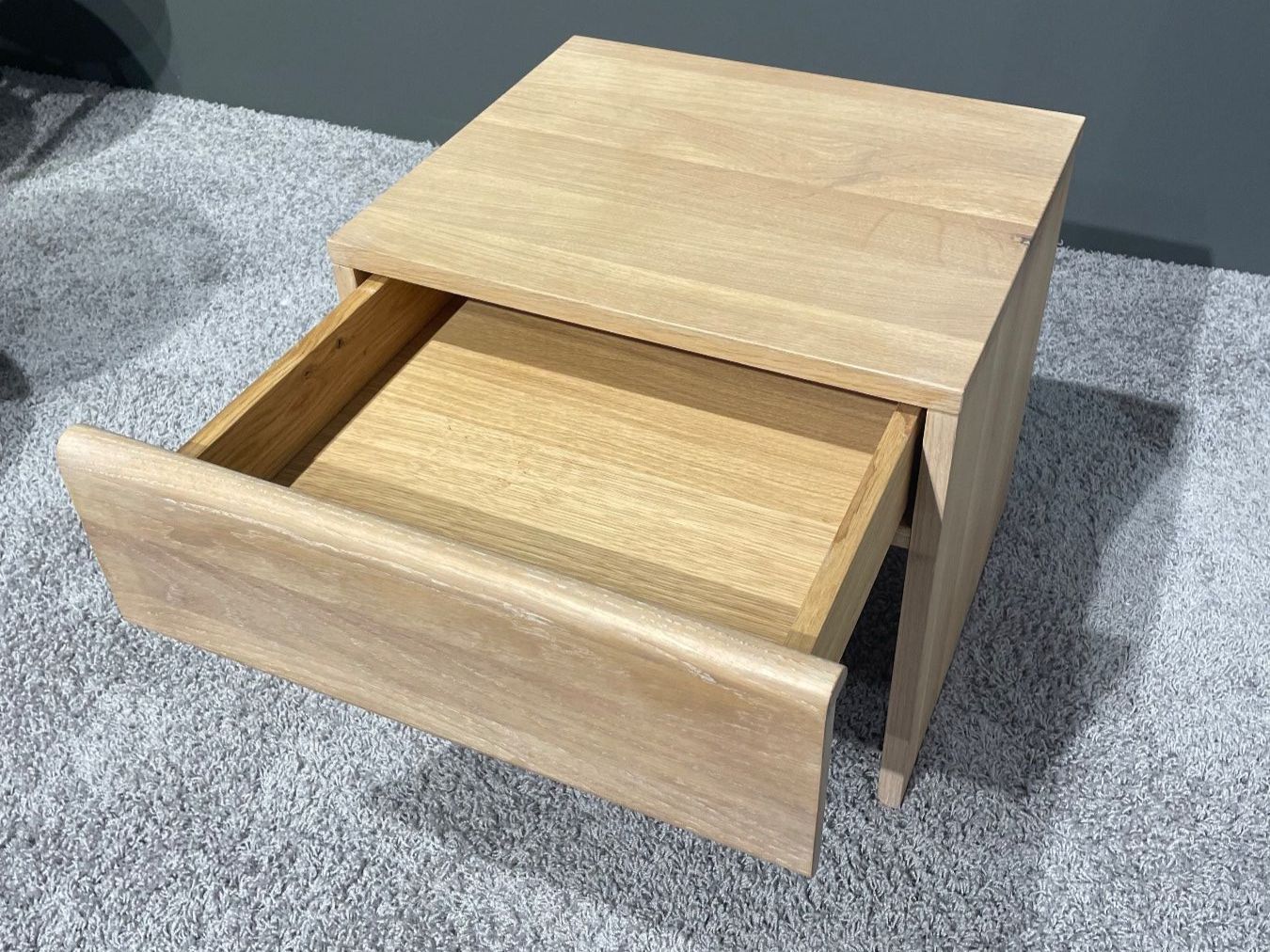 Comodini: Lüönd Wohncollection - Einzelnachttisch OLTRE – Nuovo (secondo la descrizione) da Rothenthurm venduto da luond_wohncollection 2