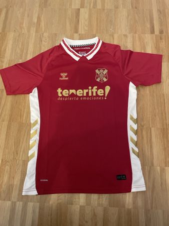 CD Tenerife Trikot 25/26 Saison. Grösse M