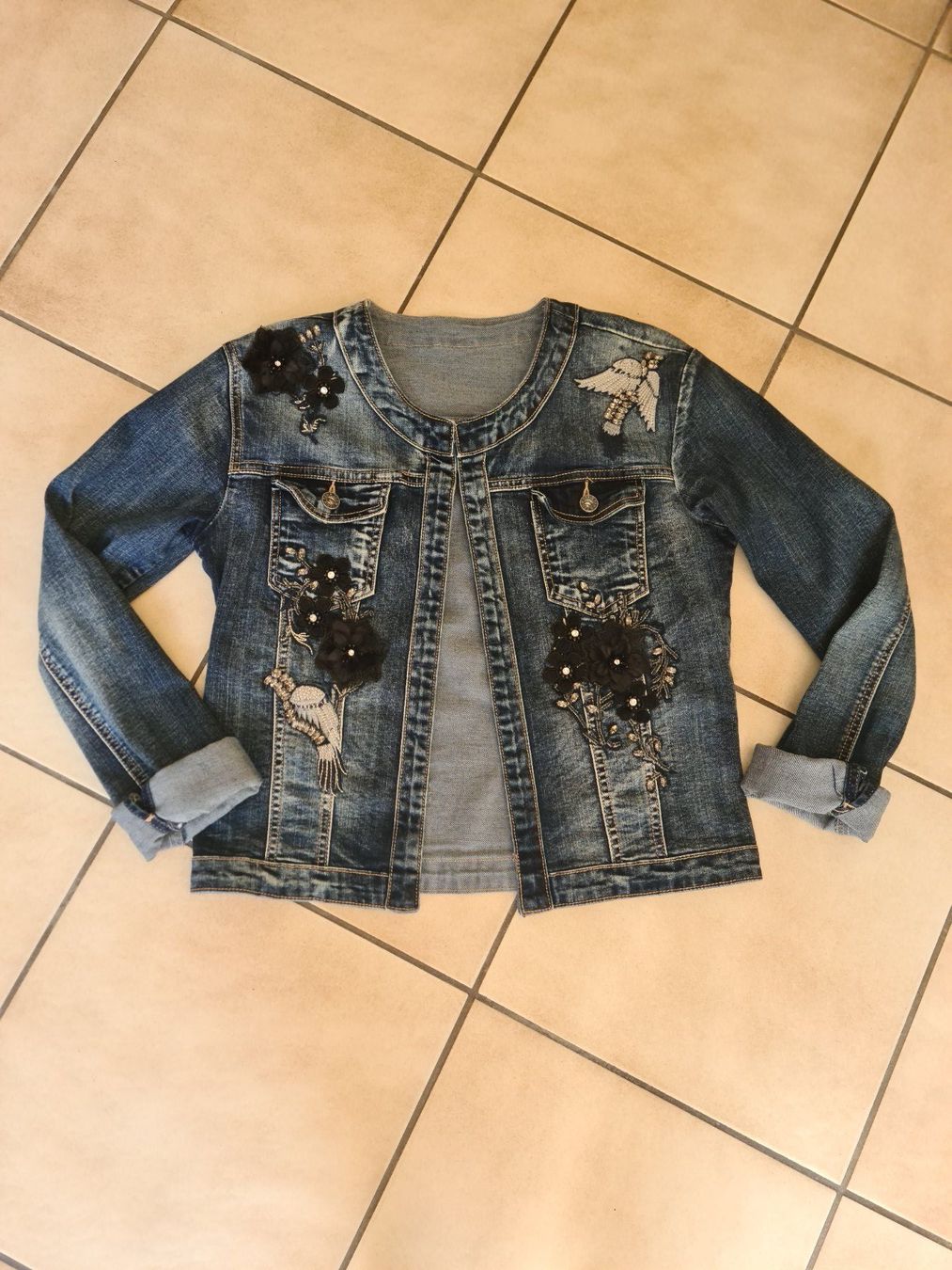 Giacche: Veste en jeans stretch taille M – Usato da le landeron venduto da canette