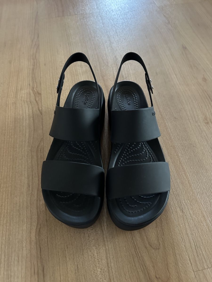 Crocs Scarpe da donna: Crocs Sandalen – Nuovo (secondo la descrizione) da St. Gallen venduto da sammmmm 2