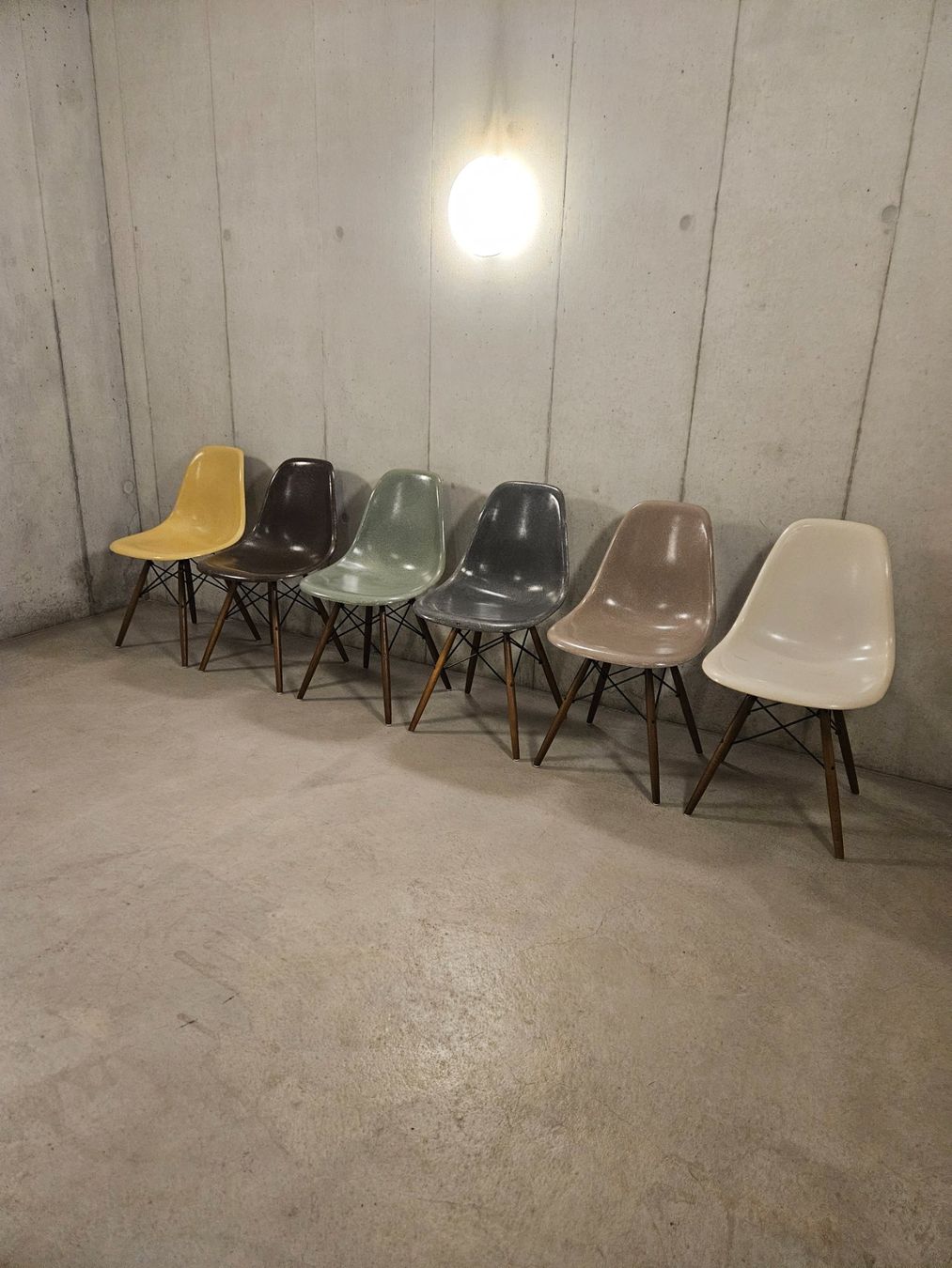 Herman Miller Sedie: Eames / Vitra / Herman Miller – Usato da Zürich venduto da Lukasz 4