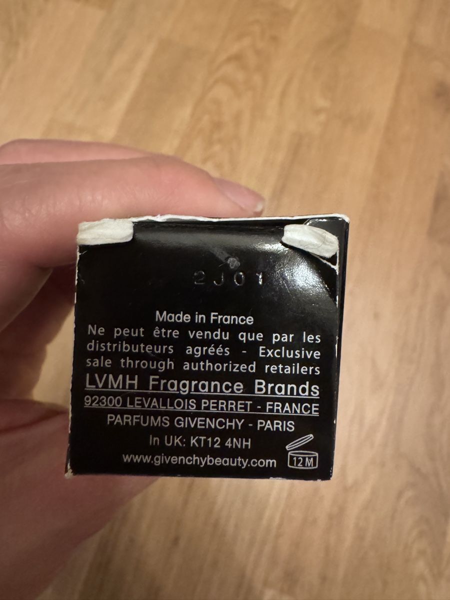 Givenchy Make-up: Givenchy Prisme Libre Foundation, neu. – Neu und originalverpackt aus Zürich von hanna1990 3