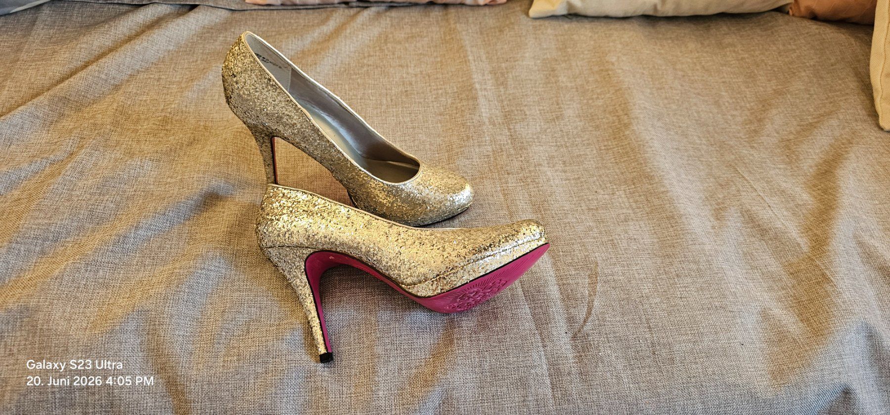 Scarpe da donna: Pumps Glitzer Design Silber (41) – Usato da Unterseen venduto da Anna57 4