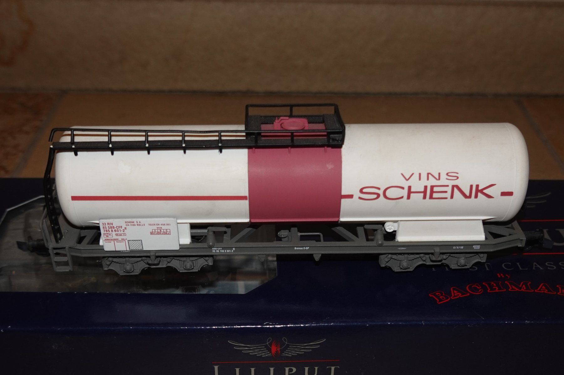 Roco Modelleisenbahnen: H0 5 Güterwagen Roco, Lima, Liliput – Gebraucht aus St. Gallen von bruenig0m 2
