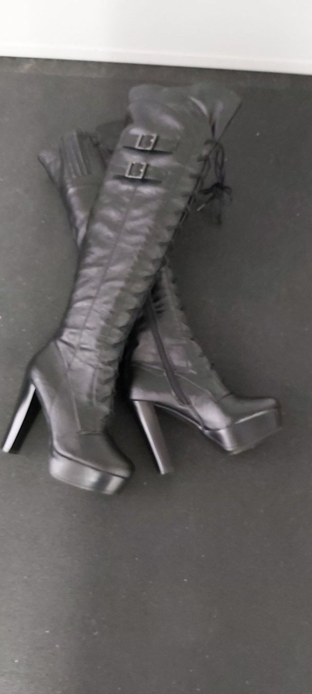 Scarpe da donna: Damen Plateau Stiefel – Usato da Schwarzenbach SG venduto da mel_s6jj 3