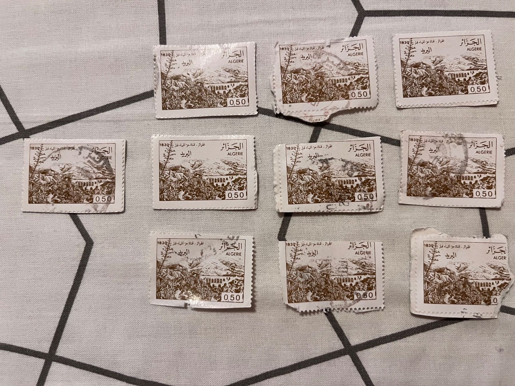 Tutti i francobolli: Briefmarke – Usato da Bäretswil venduto da Rasubi