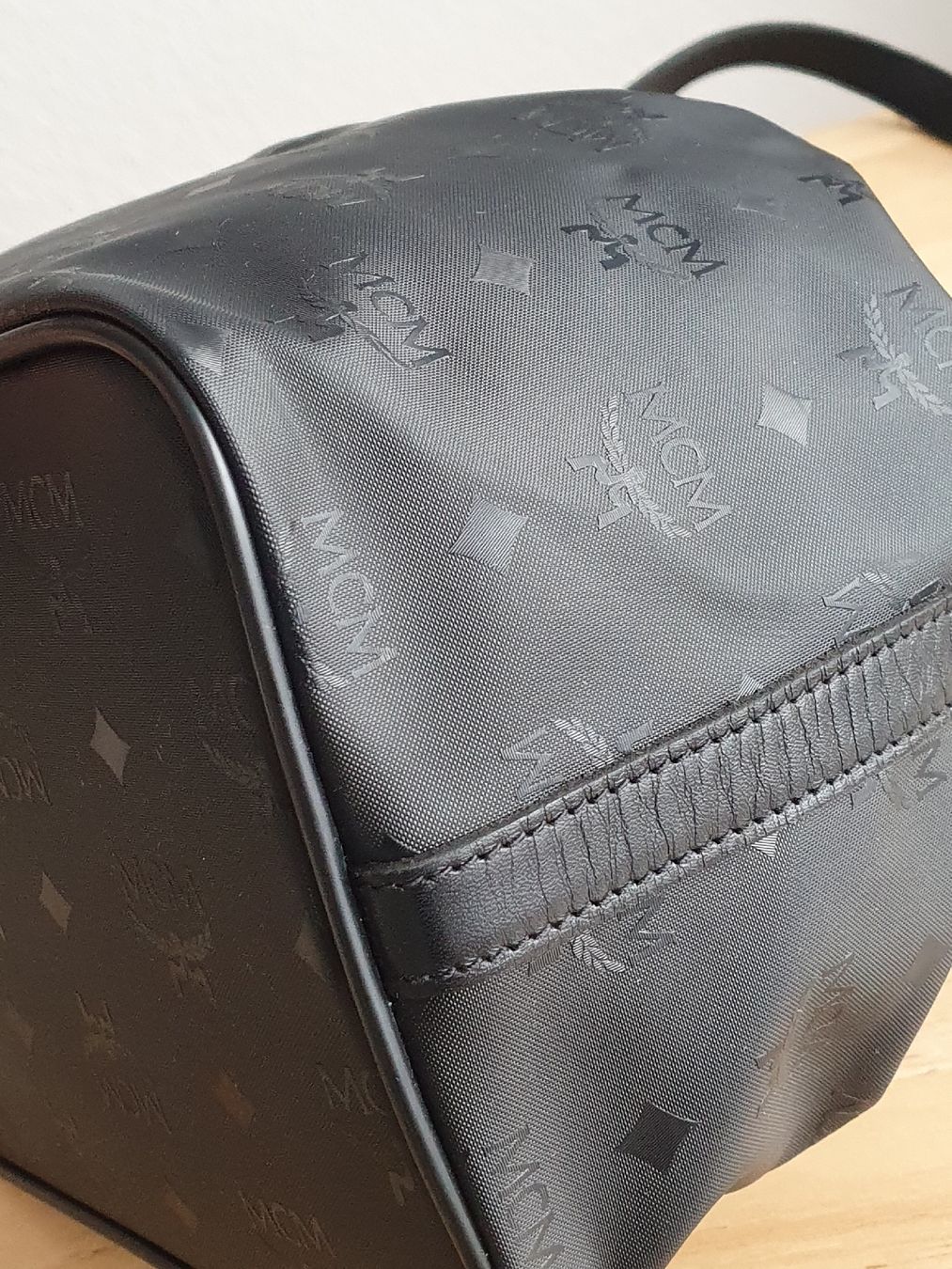 Mcm Taschen für Damen: MCM Beutetasche Vintage Medium Vinyl – Gebraucht aus Niederteufen von Mira_72 4
