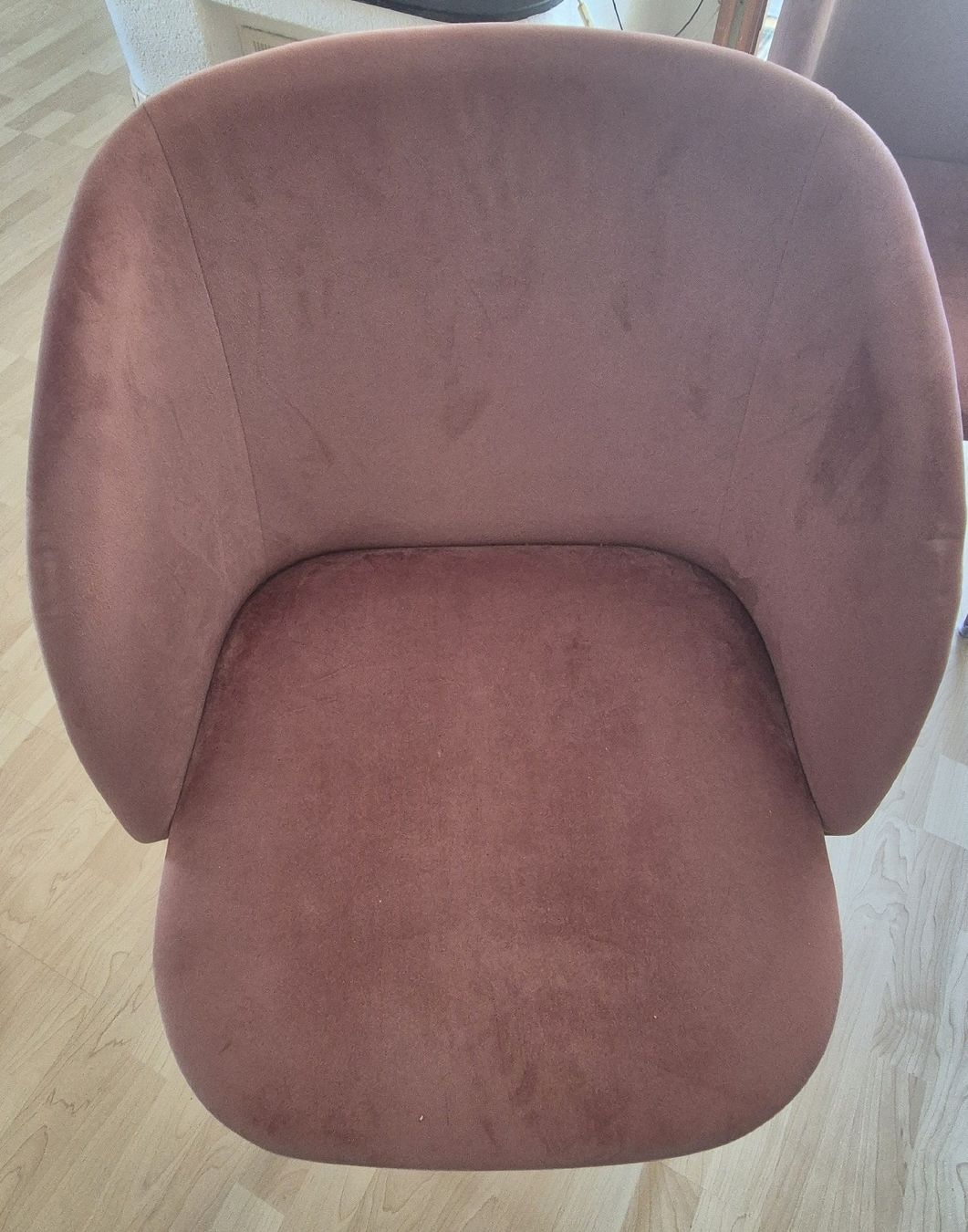 Tischset: Rosa Samt Stühle – Gebraucht aus Zürich von Sonne0125 1