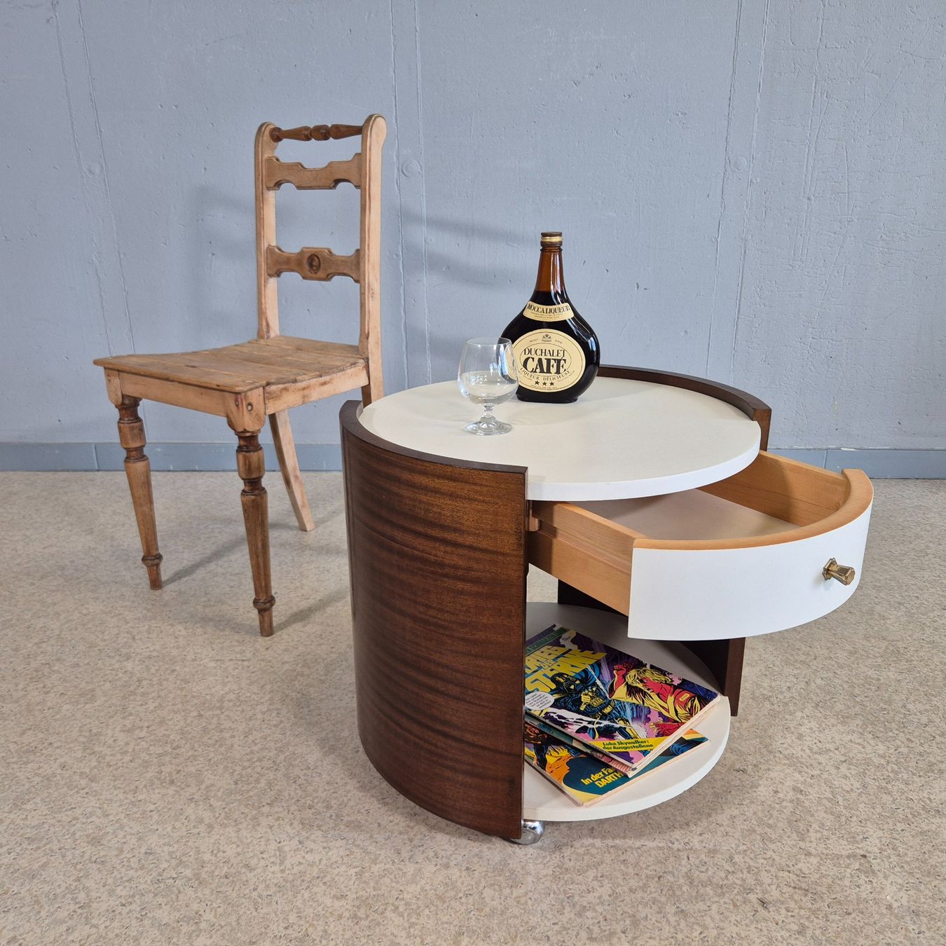 Tavoli: Rundmöbel Trolley Couchtisch Korpus Holz Rollmöbel – Usato da Nottwil venduto da Wondewa-Shop 3