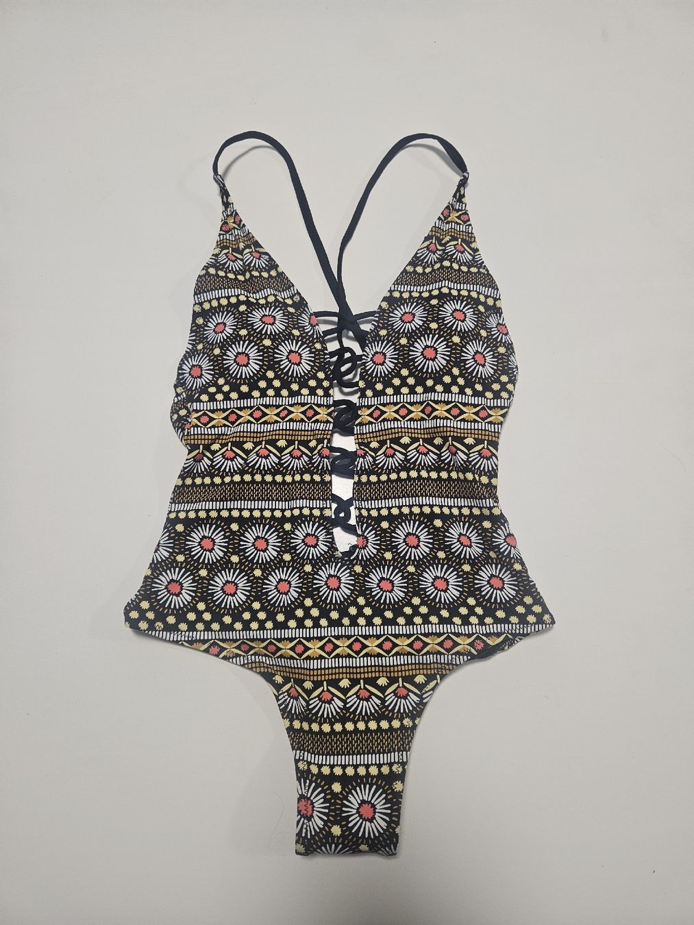 Costumi da bagno & Bikini: Neuer Badeanzug mit schönem Muster Grösse S – Nuovo (secondo la descrizione) da Solothurn venduto da jul_plt9
