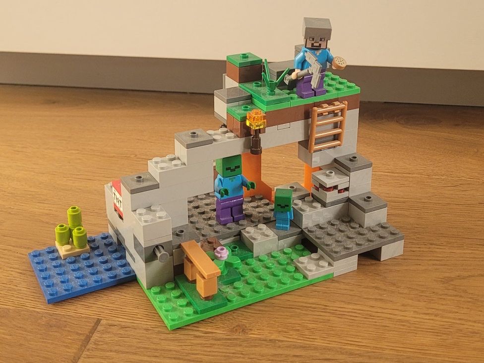 Lego Giocattoli: Lego Minecraft 21141 – Usato da Urdorf venduto da Daniela028