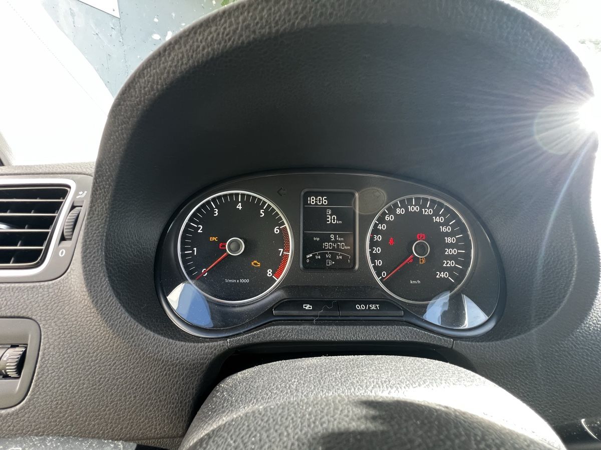 VW Autos: Vw polo – D'occasion à Ebikon par Suruflo 8