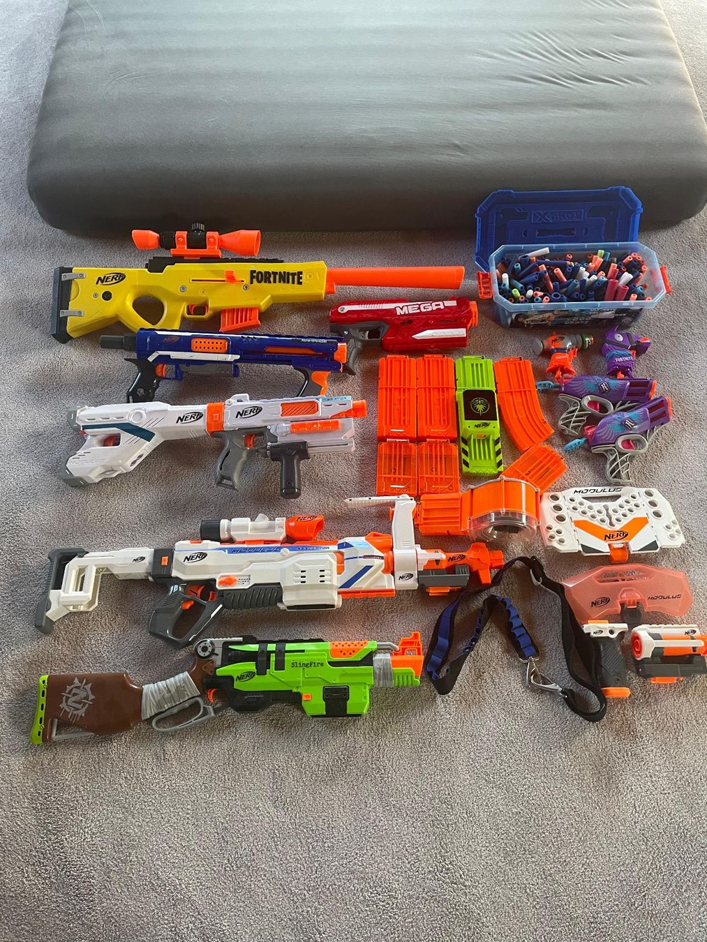 Nerf Giocattoli: Nerf Gun Collection / Set – Usato da Nänikon venduto da uselafuse