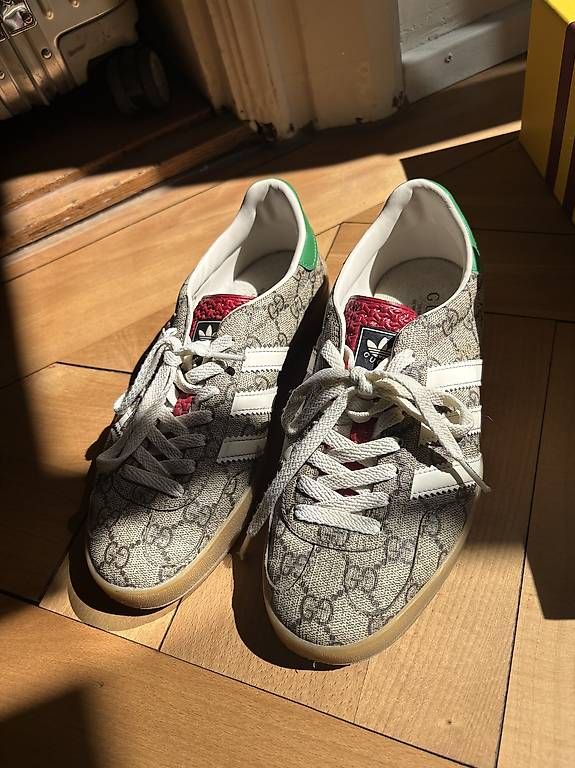 Gucci Scarpe da donna: Original Gucci Gazzelle Adidas – Usato da Bern venduto da PicPocket 2