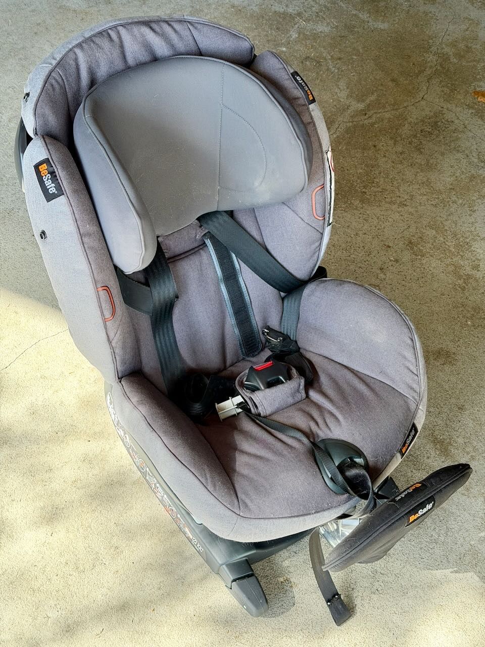 Seggiolini per auto: BeSafe iZi Kid X3 i-Size Kindersitz – Usato da Schöfflisdorf venduto da Remix