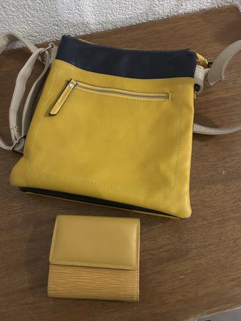 Sac bandoulière jaune moutarde + porte monnaie assorti 49