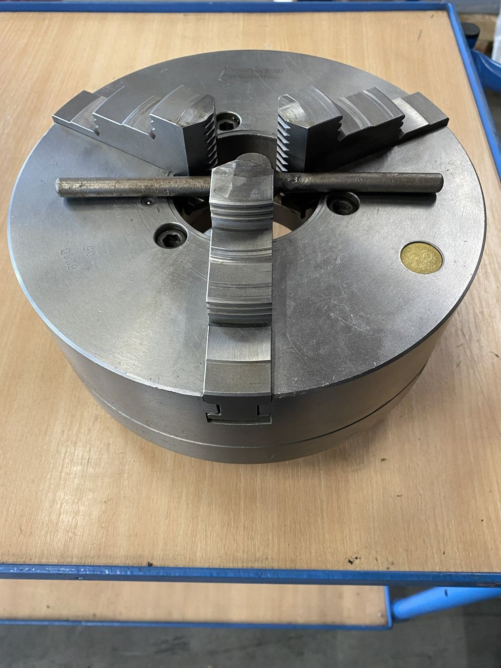Altro per industria metallurgica: Dreibackenfutter Bison 250mm – Usato da Fislisbach venduto da ProtoTrak 1
