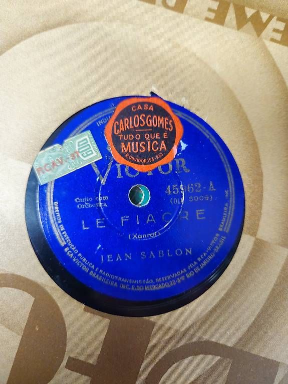 Vinyles: 78 tours / Shellac / env 400 disques / moins de 0.30.- pce. – D'occasion à Geneve par AlbertFink74 1